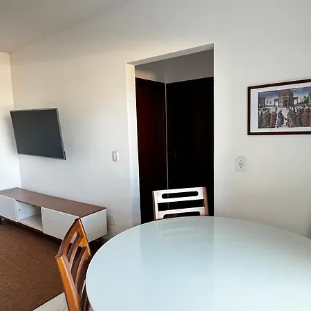 Apartamento Elegante, Ar-Condicionado, Wi-Fi, Piscina No Terraco Do Predio E Varanda Exclusiva Ubatuba Exterior photo