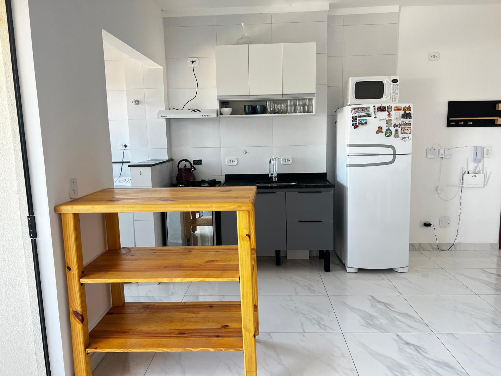 Elegante, Ar-condicionado, Wi-fi, Piscina No Terraco Do Predio E Varanda Exclusiva