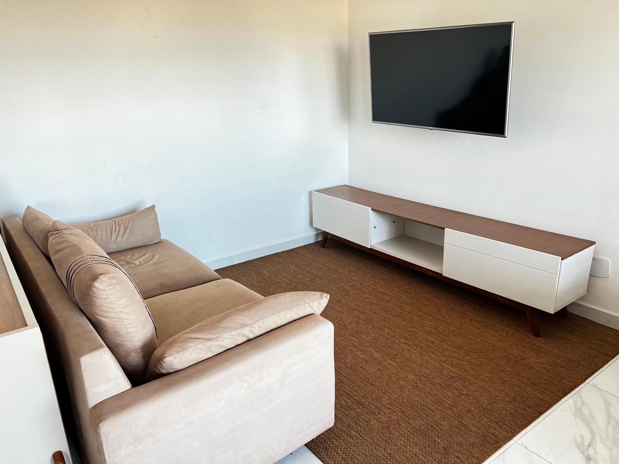 Elegante, Ar-condicionado, Wi-fi, Piscina No Terraco Do Predio E Varanda Exclusiva Apartment Ubatuba